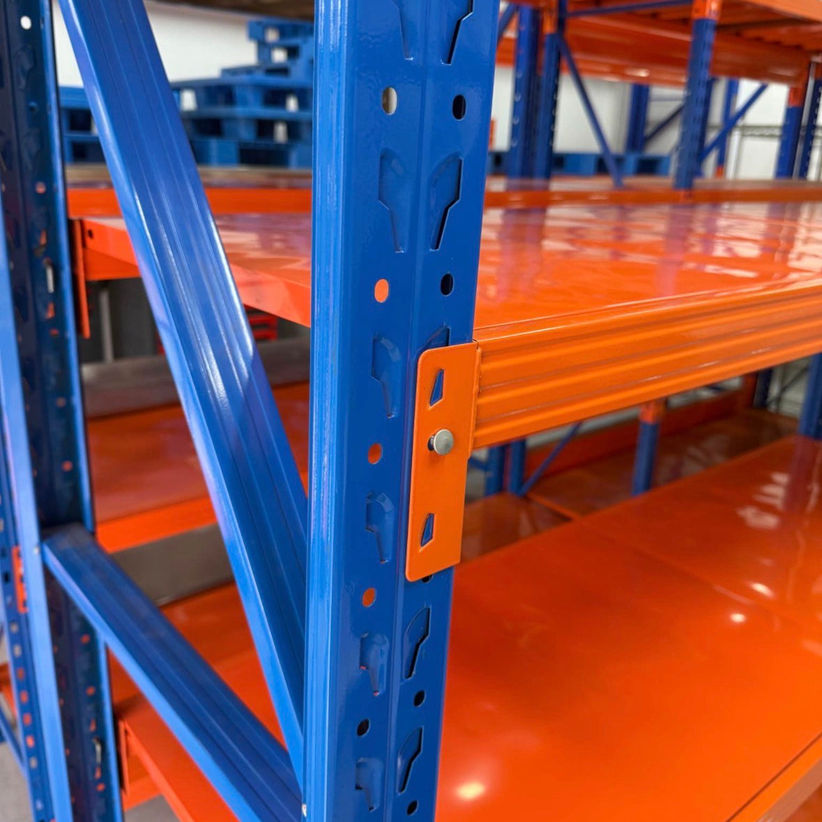 Heavy Duty Storage shelving 2m*2m*0.6m 200kg Capacity per layer